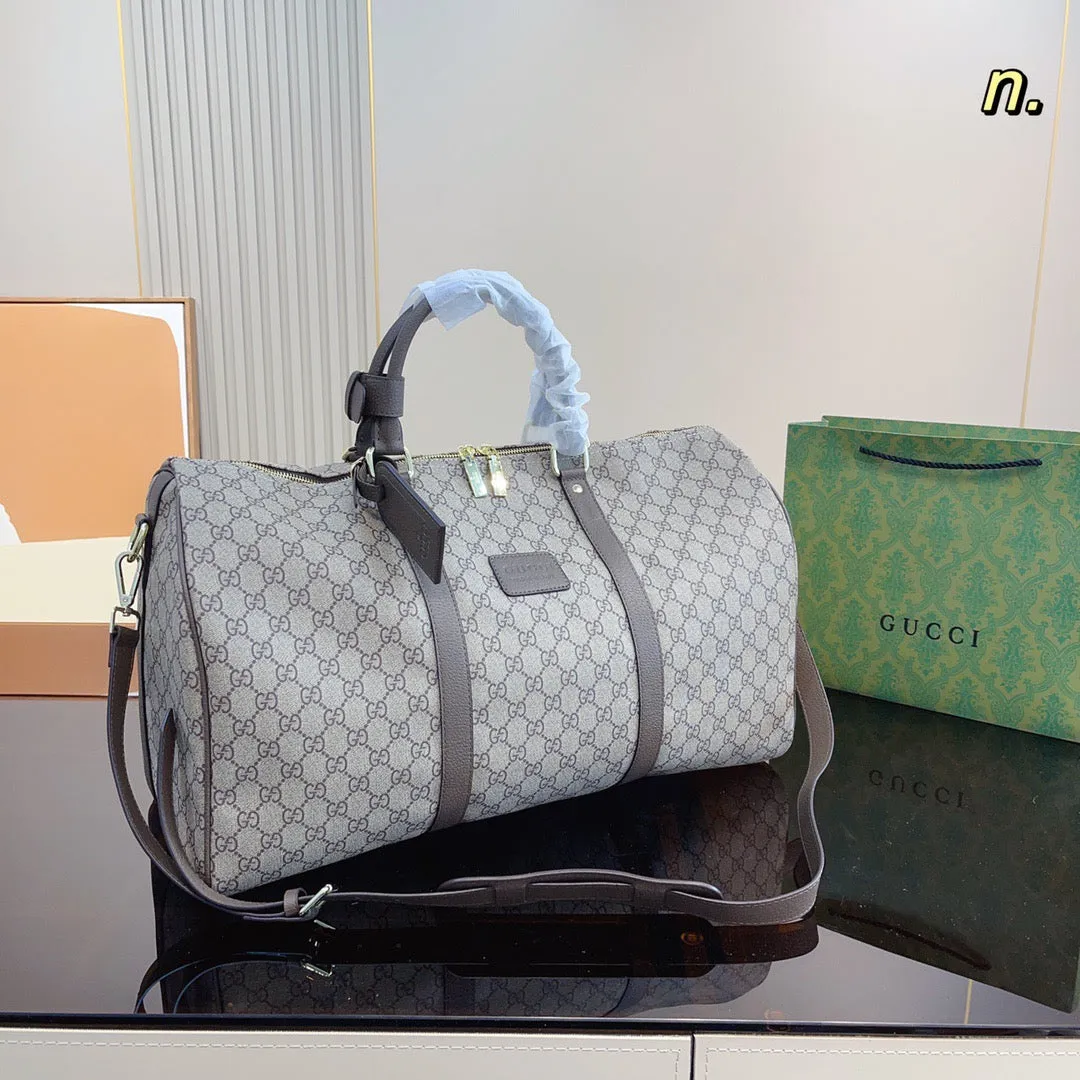 GC488 Luggage / 15.7x9x11inch