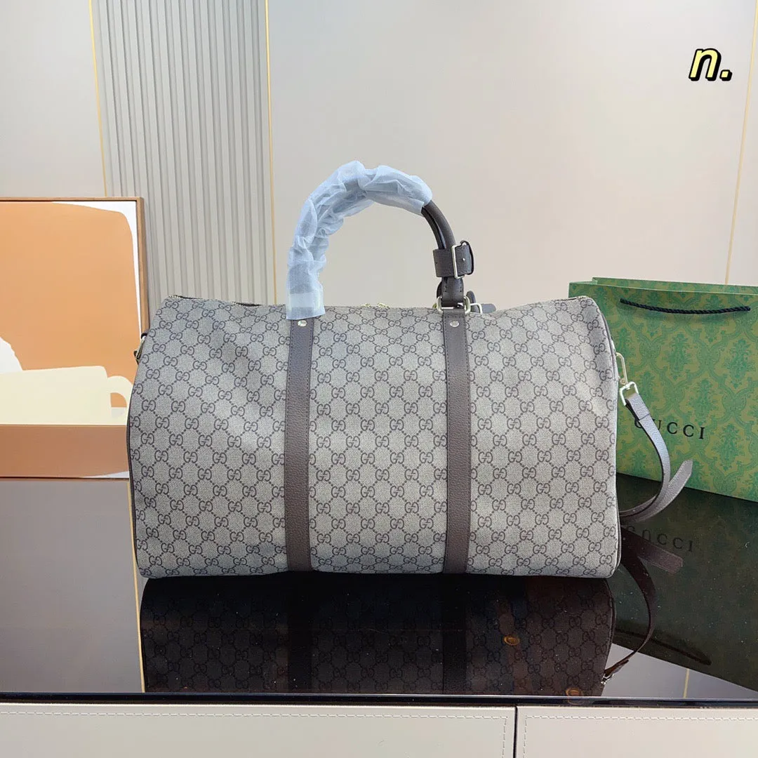 GC488 Luggage / 15.7x9x11inch