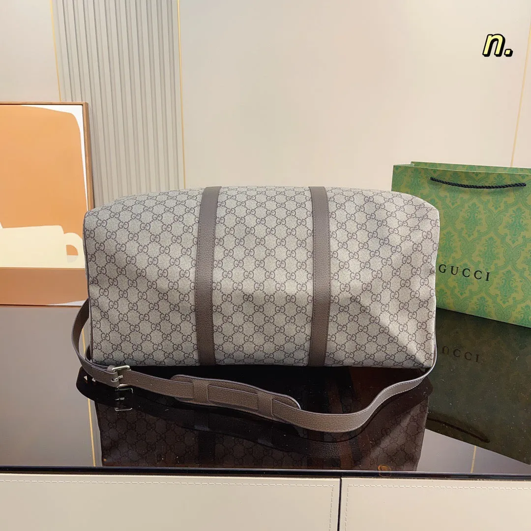 GC488 Luggage / 15.7x9x11inch