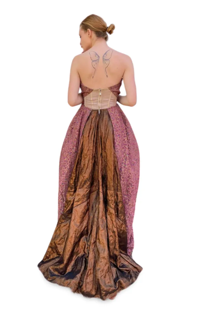 Louis Vuitton by Marc Jacobs Fall 2010 Runway Finale Gown