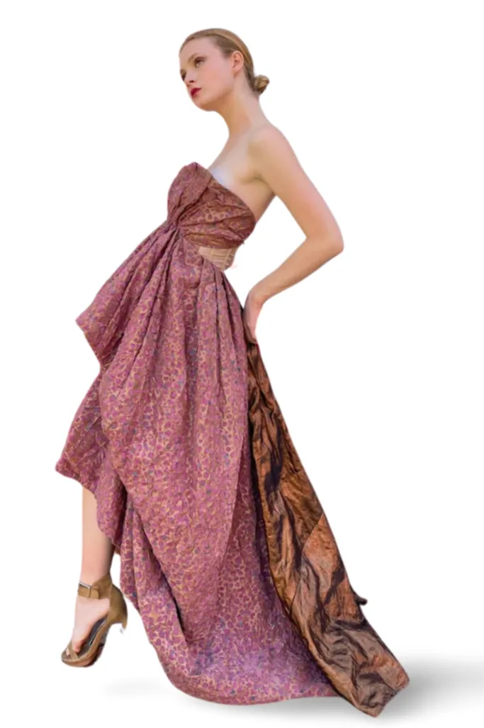 Louis Vuitton by Marc Jacobs Fall 2010 Runway Finale Gown