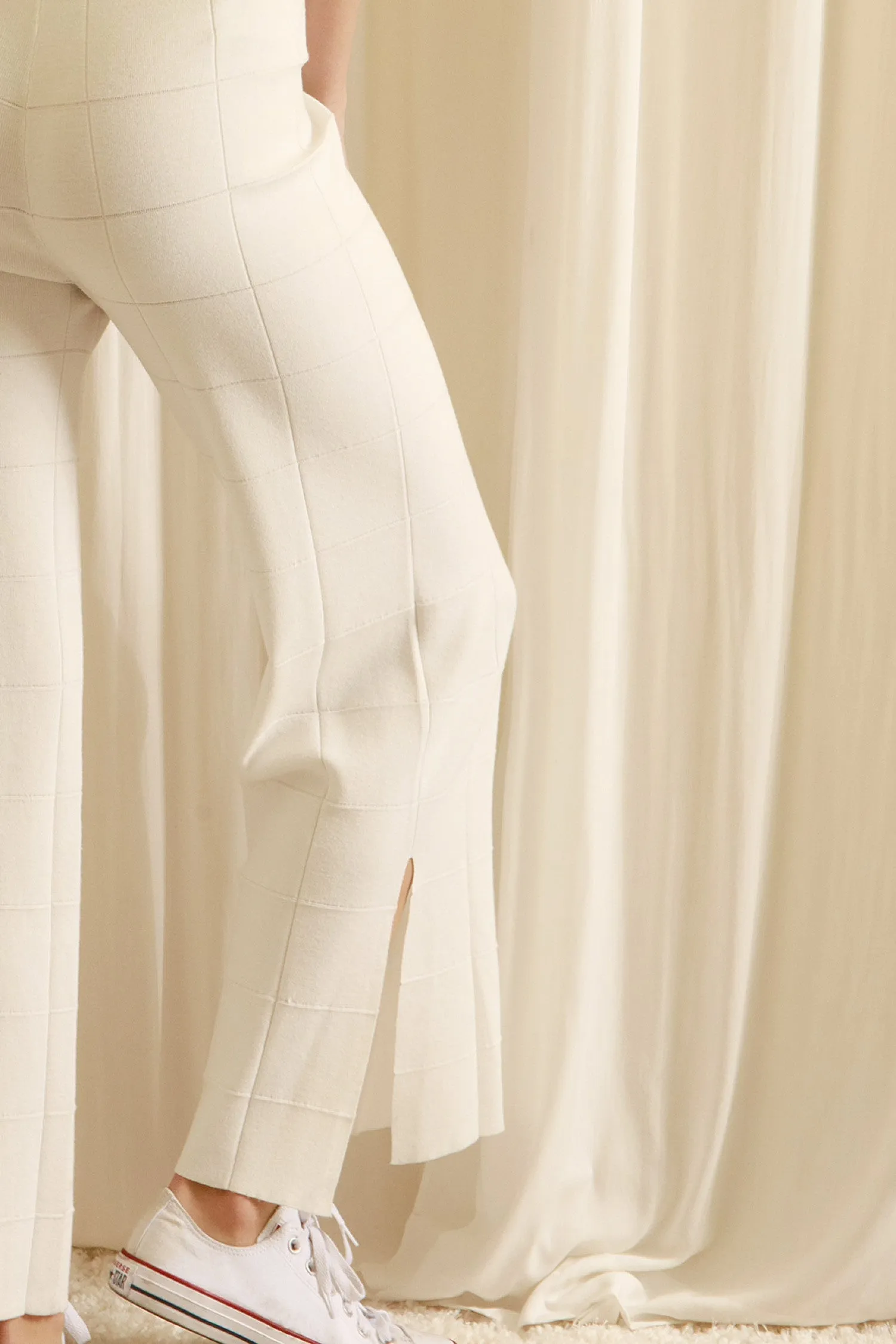 Monochromatic Wide Leg Pants